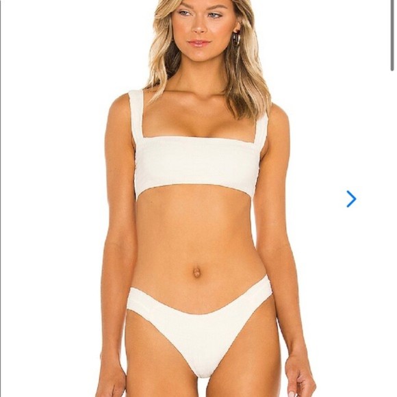 1. Lovers + Friends Fun Loving Nikon Top M - Picture 4 of 12